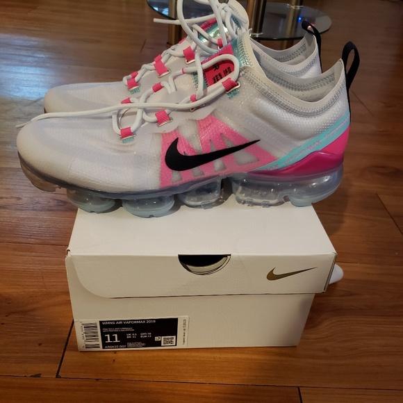 size 11 vapormax